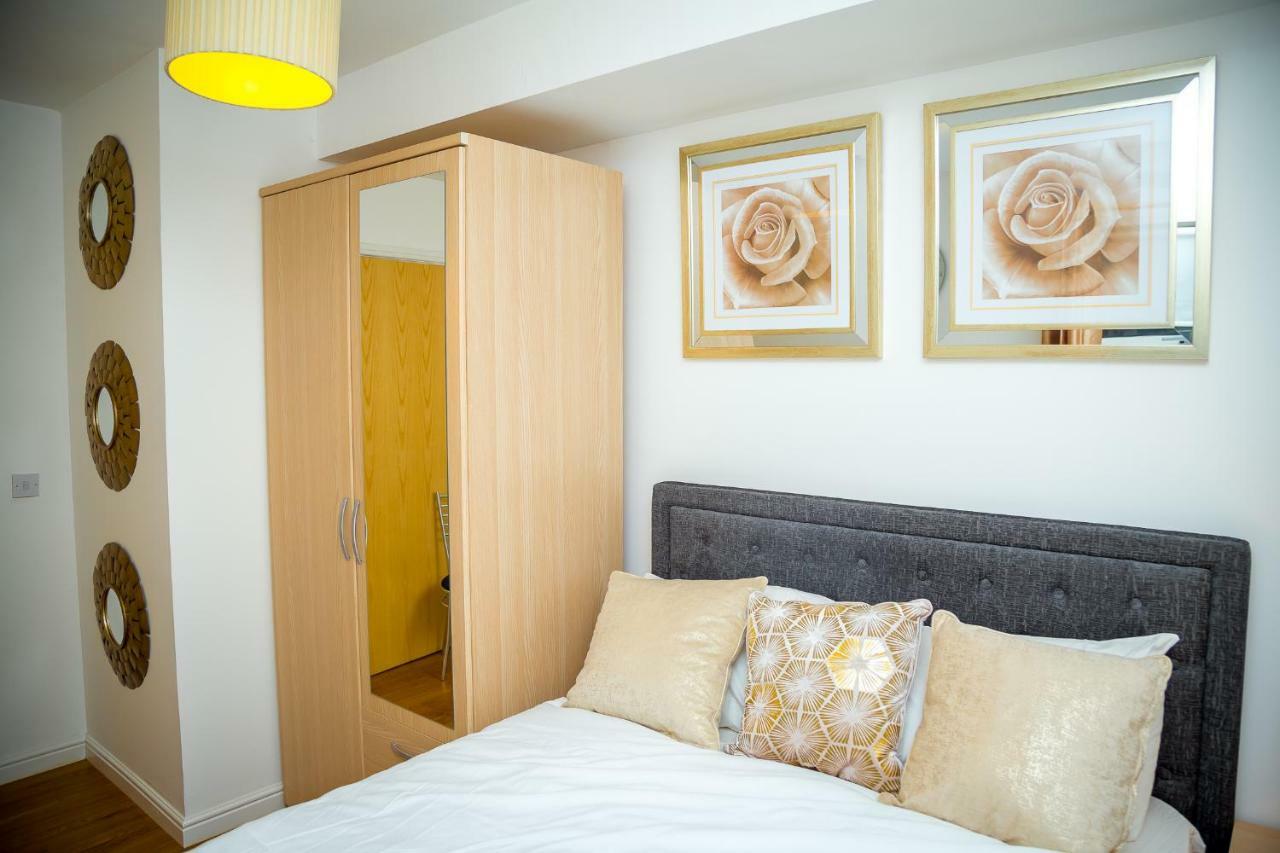 Luxuriant Apartments Northampton Exterior foto